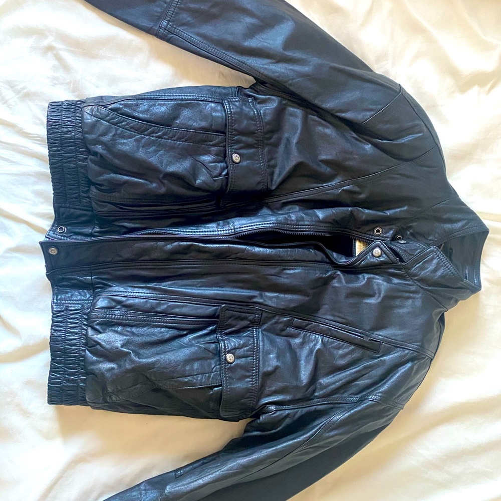 Men’s vintage leather jacket
